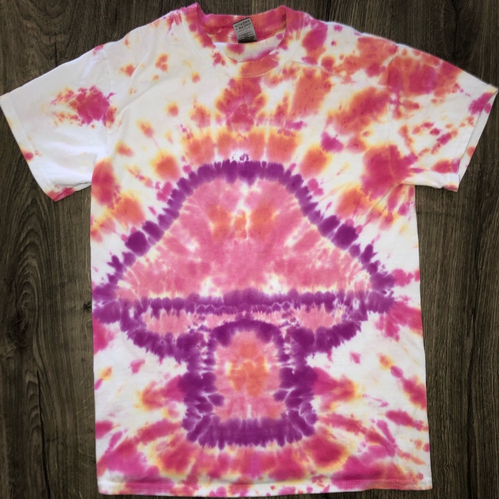 NEW Adult tie dye mushroom T-shirt